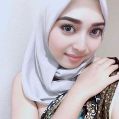 Bercinta dengan Gadis Berjilbab Dikapal