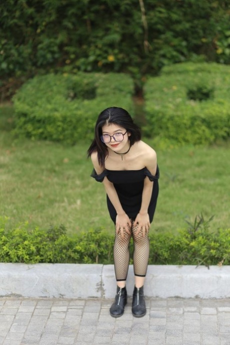 Cinta Terlarang Dengan PSK