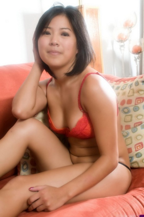 Kenangan Indah Dengan Bu Guru Bawel Ketika Mendaki Gunung Bersama