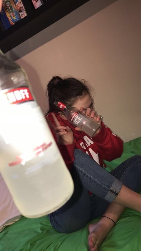 Kerja Satu Ruangan Dengan Atasanku Yang Hyperseks