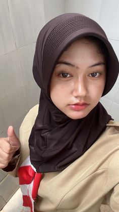 Ketahuan Masturbasi Di Toilet Sekolah