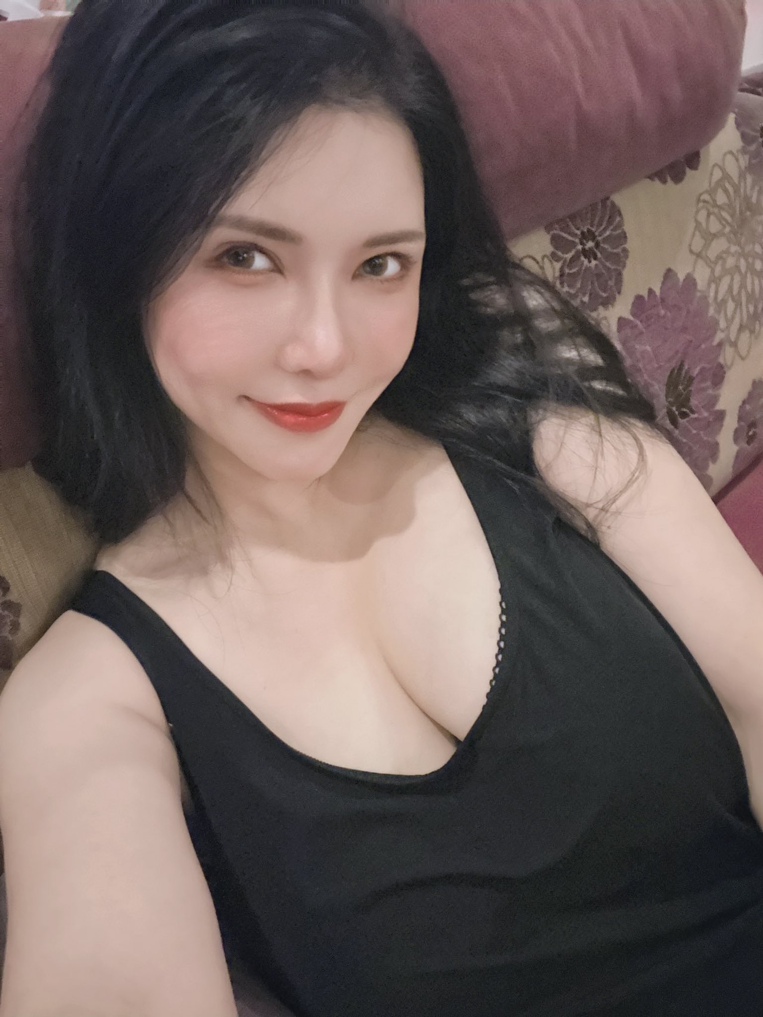 Kugenjot Mantan Tunanganku Dalam Mobil