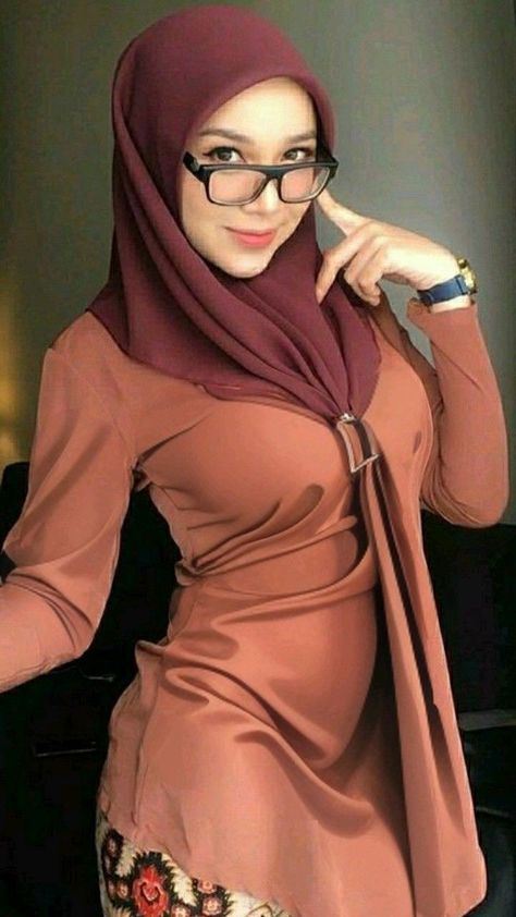 Ngentot PNS Keturunan Arab